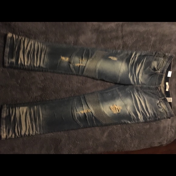 Guy Jeans - Picture 3 of 4